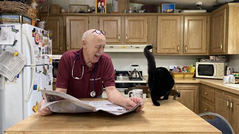 Feb 11, 2024 · Dr. Harp was a fan of the show and decided to apply for a job at Pol Veterinary Services, the clinic of Dr. Pol. He got hired as an associate veterinarian on July 1, 2019, and soon made his TV debut on season 17 premiere of the show, titled “Su-Pol Sized!”. . 
