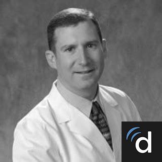 Dr. Edward Lilly, MD, Orthopedic Surgery Specialist - Sharecare