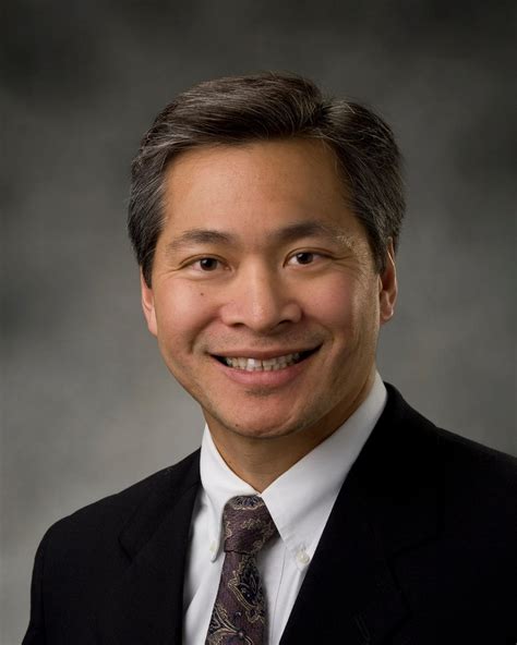 Dr. John Yoon, MD - Ophthalmology Specialist in Superior, WI - Healthgrades