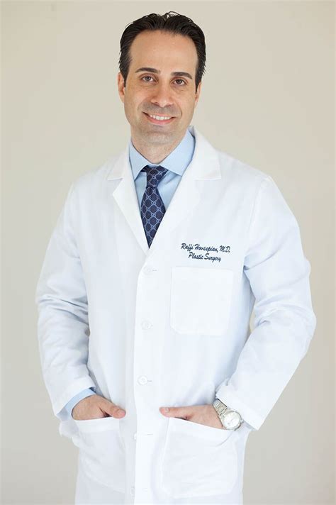 Dr. Raffi Hovsepian, Beverly Hills’s Leading Plastic Surgeon