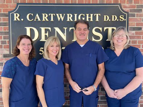 Dr. Robert Cartwright, DDS St. Clair Shores, MI - Vitals