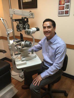 Dr. Thang Bui, OD, Optometrist - Wichita, KS Sharecare