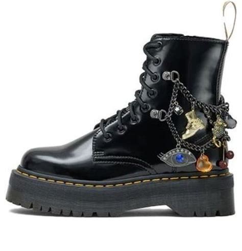 Dr. martens x marc jacobs charm jadon boot. Marc Jacobs released limited-edition 