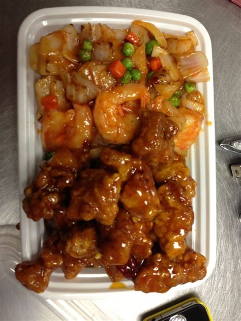Dragon and phoenix chinese food. Dragon & Phoenix Chinese Restaurant, Gilgandra: See 19 unbiased reviews of Dragon & Phoenix Chinese Restaurant, rated 4.5 of 5 on Tripadvisor and ranked #5 of 13 restaurants in Gilgandra. 