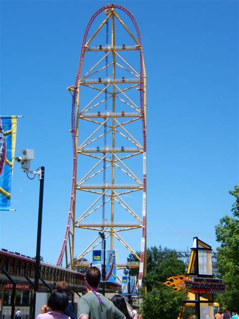 Dragster cedar point. Aug 1, 2023 ... “Top Thrill 2 will be the boldest and most advanced roller coaster Cedar Point has ever introduced. It's another one-of-a-kind that could only ... 