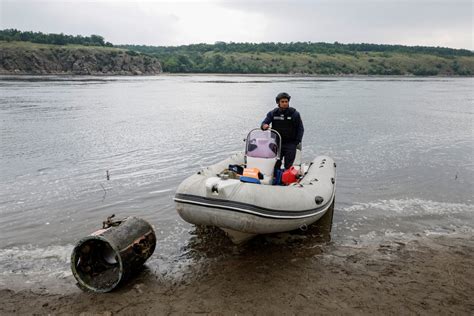Draining of Ukraine's Kakhovka reservoir offers a reminder of past conflicts