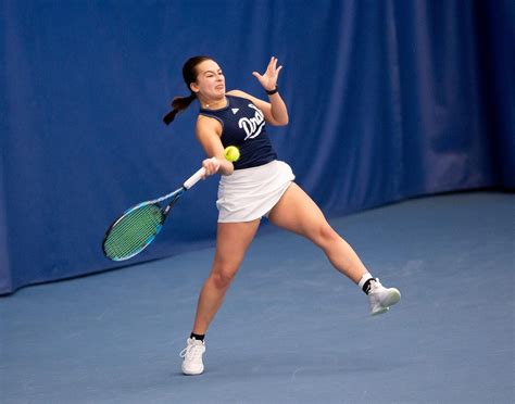 The official 2020-21 Women's Tennis Roster for the Drake University Bulldogs ... 2020-21 Women's Tennis Roster; Name Yr. Hometown / High School; Kendall Hunt: So. . 