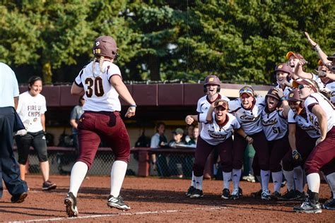 Dramatic Win Gives CMU