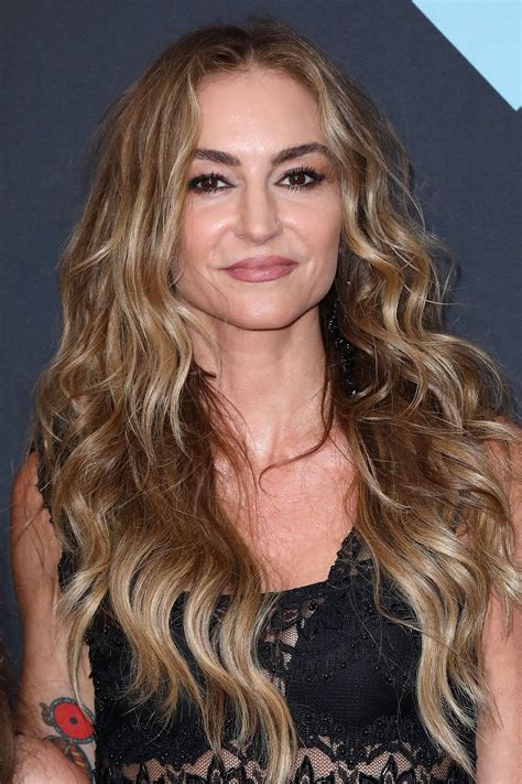 Drea de matteo mude. Sopranos star Drea De Matteo has a default response to her son whenever he criticizes her OnlyFans account. Last year, De Matteo, who famously played the character Adriana La Cerva on The Sopranos, stunned fans when she opened her OnlyFans account after claiming she had been blacklisted from Hollywood due to her political leanings. 