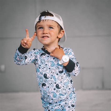 Dream big little co. DREAM BIG LITTLE CO IT'S A LIFESTYLE. Regular price $ 29.00 Unit price / per . Fast Shipping Secure payment Size: 6-12M. 6-12M 12-18M 18-24M 2T 3T 4T 5/6 7/8 9/10 Quantity Quantity. Quantity selected exceeds current stock Quantity Add to Bag Shipping calculated at checkout. 1056. Share Link copied! Post Share Pin it. Adding product to … 