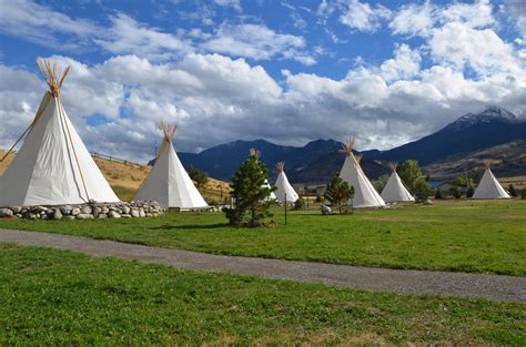 Dreamcatcher tipi hotel. Dreamcatcher Tipi Hotel, Gardiner is located in 20 Maiden Basin Dr., 59030, Gardiner, USA. Which popular attractions are close to Dreamcatcher Tipi Hotel, Gardiner? Dreamcatcher Tipi Hotel, Gardiner Nearby attractions include Mammoth Hot Spring Terraces . 