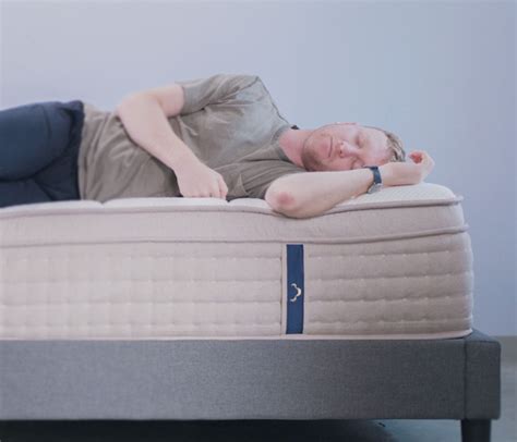 Dreamcloud mattress complaints. Choosing a good, quality mattress that supports you while you sleep is important. But as you get older, it becomes even more critical. Your mattress shouldn’t leave you in pain eac... 