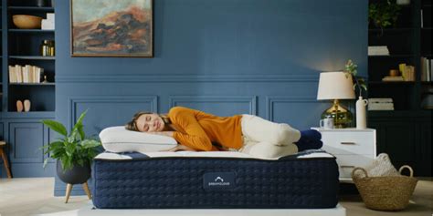 Most Comfortable Mattress For A Platform Bed: The Dreamcloud; ... as well as evaluating which brands had specific instructions regarding the distance between slats or center support. We sought out .... 