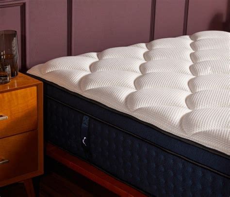 Dreamcloud premier. Feb 12, 2024 · The DreamCloud Premier Mattress (Queen) $916 $1832 Save $916 (50%) Buy From DreamCloud. The Premier is the middle-tier model from DreamCloud. It’s 13 inches tall and has eight layers, including ... 