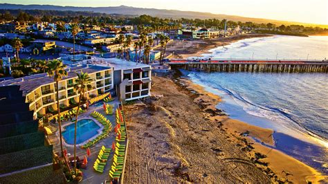 Dreaminn - 1 likes, 0 comments - americandaily_hotels on July 22, 2023: "In California, @dreaminn_santacruz is a 4-Star! ⭐️⭐️⭐️⭐️ 樂 What do you think about ...