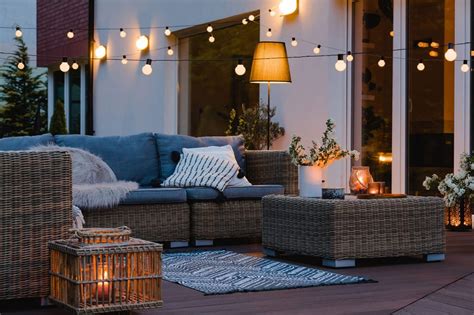 Dreamy Ways to Add Intimacy to Your Outdoor Living Area