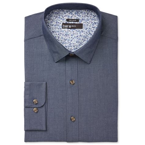 Dress shirts to wear untucked. Jun 22, 2017 · Untuckit Casablanca Shirt. $78; buy now at amazon.com. Untuckit has spearheaded the untucked look and brought it screaming into the mainstream. For my money, this gray selvedge number is one of their best offerings: it has the looks of denim, but the breathability of a way lighter fabric. 