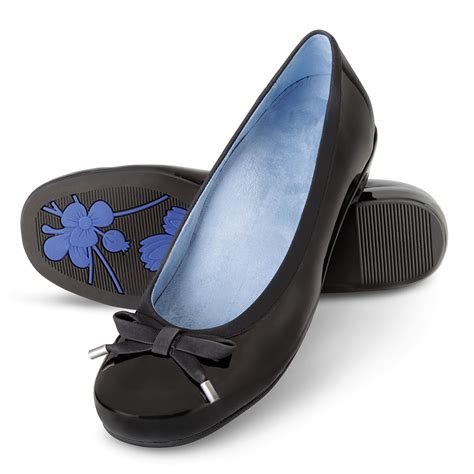 Dress shoes for plantar fasciitis. Oct 18, 2023 ... Best Dress Shoes for Plantar Fasciitis: LifeStride Women's Saldana Pump | Cole Haan Men's Grand Shortwing Oxford; Best Sandals for Plantar ... 