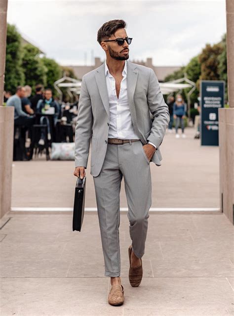 Dress to Impress: The Art of Pairing Light Gray Suits with Brown Shoes