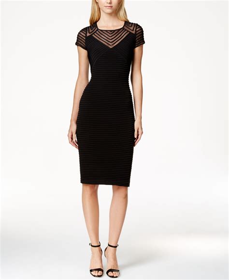 Shop the latest trends & deals in Women's Dresses at Macys.com. Find cocktail dresses, maxi dresses, party dresses and more from top brands. Skip to main content Cardholders get $10 Star Money (that’s 1,000 points) for every $50 spent with a Macy’s card, ends 2/19. 