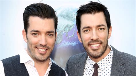 Drew and jonathan. Oct 22, 2023 · In an exclusive conversation with PEOPLE, Drew Scott says his brother, Jonathan Scott, and his fiancée, Zooey Deschanel, are "so good together," and applauded Jonathan's transition into being a ... 