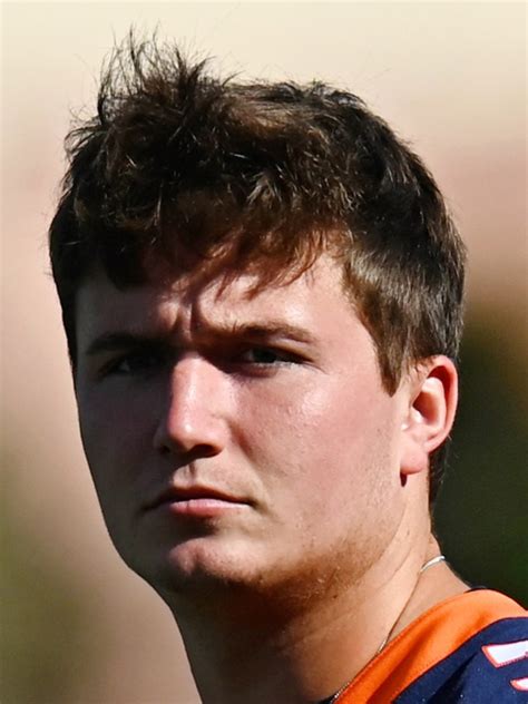 Drew lock net worth. Lock's deal is worth $5 million fully guaranteed, according to ESPN, which will make him roughly the fifth-highest-paid backup at his position entering 2024. ... Drew Lock NYG • QB • #2 View ... 