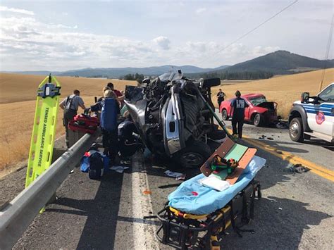 Driggs idaho car accident. UPDATE. The 73-year-old female was riding a bicycle west on East 100 North. A 35-year-old male was driving a 2022 Ford F350 pickup north on North 4200 East. According to Idaho State Police, the ... 