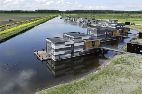 Drijf in Lelystad / Attika Architekten ArchDaily