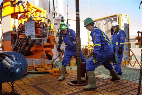 Drilling Rig Jobs – Subsea Oil and Gas Directory