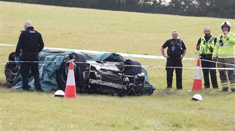 Drink-driver and friends died in A5 roundabout crash - BBC News