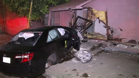 Driver hits parked cars before crashing into Oakland home