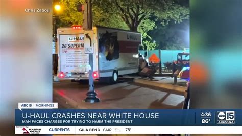 Driver of U-Haul that struck White House security barrier detained