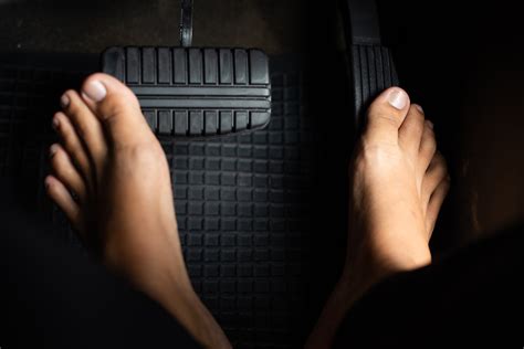 Driving without shoes. From a civil perspective, I can foresee circumstances where a driver could be held liable for negligence for not wearing shoes (see the example above.) If you have any questions please call us at 407-254-4901 or text us at 407-644-4444. We are always happy to offer a no-obligation, free consultation to discuss your case with you. 