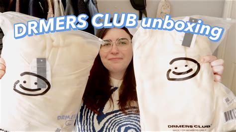 Drmers club. DRMERS CLUB is a fun leisure streetwear brand that creates designs with stories behind them. Follow them on LinkedIn to discover their latest collections and inspirations. Join the club of dreamers and wear a good feeling. 