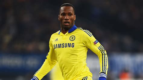 Drogba drogba. Didier Drogba was born on March 11, 1978. He is currently 39 years old and plays as a Striker. His overall rating in FIFA 17 is 81 with a potential of 81. Drogba has got a 3-star skillmoves rating. He prefers to shoot with his right foot. His workrates are Medium / Low. Drogba's height is 189 cm cm and his weight is estimated at 80 kg kg ... 