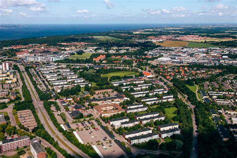 Drottningh&ouml;g &ndash; live close to the possibilities - YouTube