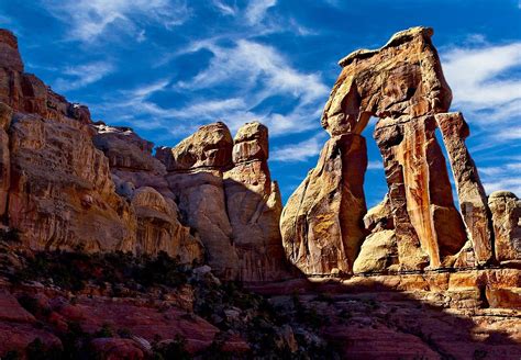 Druid Arch hiking trail, Canyonlands Natiional Park, the Needles …