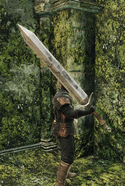 Ds2 ultra greatswords. Ruins Greatsword is a Colossal Sword in Elden Ring. The Ruins Greatsword scales primarily with Strength and Intelligence and is a good Weapon for its additional magic damage. Originally rubble from a ruin which fell from the sky, this surviving fragment was honed into a weapon. One of the legendary armaments. The ruin it came from crumbled when ... 
