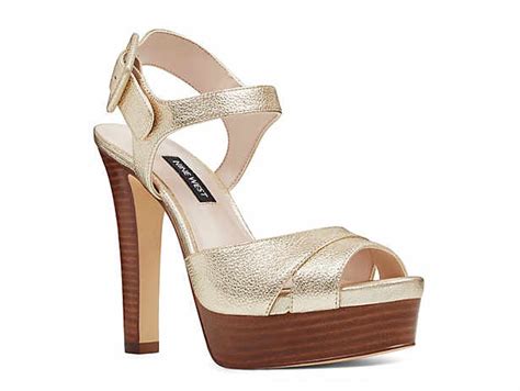 Shop Chunky Sandal Heel at DSW for an amazing deal. Free shipping, convenient returns and extra perks for VIPs. See what's new on DSW.com today!.