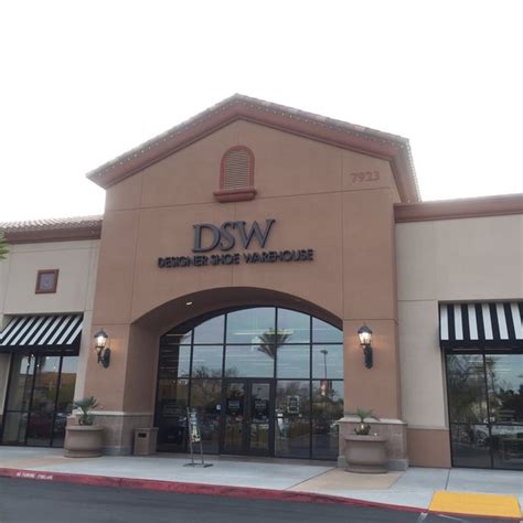 Dsw fresno. Check out the flyer with the current sales in DSW in Fresno - 7923 Blackstone Ave. ⭐ Weekly ads for DSW in Fresno - 7923 Blackstone Ave. 