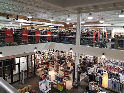 Mar 17, 2021 · DSW, which currently operates 501 retail locations in 44 states, is closing 65 of its stores in the near future. On Tuesday, March 16, DSW CEO Roger Rawlins confirmed that the business had seen a 34 percent dip in sales amid the pandemic. To offset these losses—amounting to approximately $489 million in total—the company plans to shutter 24 ... . 