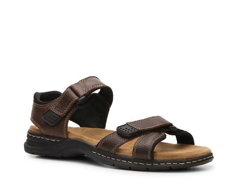 Shop for men's sandals online at DSW Canada. Search through our collections of men's flip-flops, slides, and other sandals from the top brands such as Birkenstock, Crocs, adidas, and more. Filters Clear filters . Category . Clogs (4) Flip Flops (13) Footbed Sandals (7) Slide Sandals (27) Sport & Outdoor Sandals (18). 