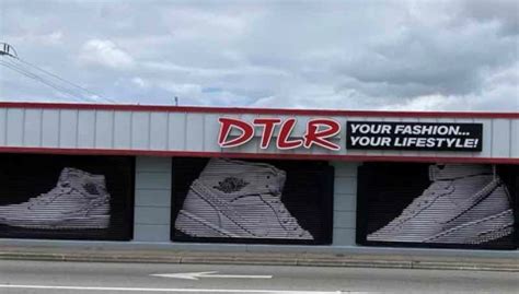 DTLR is your one-stop shop for the latest gear. We take pride in carrying the hottest streetwear and sportswear styles from the hottest brands in the industry, like Nike, adidas, Jordan, New Balance, and much more.Stock up on the latest women's, men's, and kids' apparel, footwear, and accessories - we've got what you're looking for. . Product isn't the only thing we're known for,