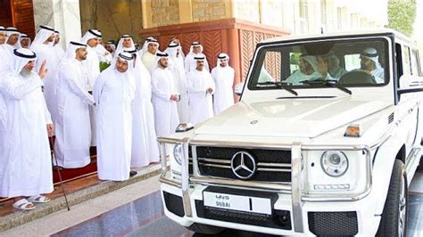 Dubai king car.  Explore Dubai&rsquo;s iconic landmarks, vibrant neighbourhoods, ...