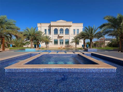 A $204 million (R3 707 475 600) mansion is Dub