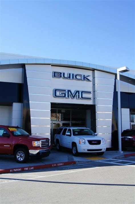 Dublin buick gmc. At Dublin Buick GMC, Presidents’ Day Sale is one of our biggest sales events of the year.We offer discounts and specials on new cars, trucks, and crossovers. If you are looking for a new truck then be sure to take a look at our wide selection of new Sierras, including the widely acclaimed 1500, the heavy duty 2500HD, and the … 