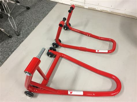 Ducati 848 Stands & Lifts - MOTORCYCLEiD.com