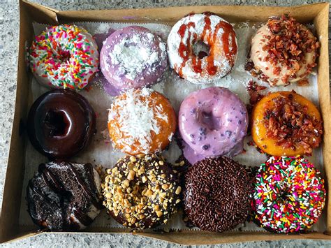 Duck donuts. Seja de Bis, Oreo, Kit Kat ou Kinder Bueno, as 11 unidades da Mr. Duck Donuts entregam donuts frescos e saborosos por diversas regiões da cidade de São … 