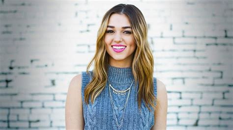 Duck dynasty daughter. RELATED: Duck Dynasty's Sadie Robertson Introduces Instagram to Her New 'All Fluff' Pup "We have a new sister! We found out not long ago that Phil has a daughter, and Willie and his brothers have ... 