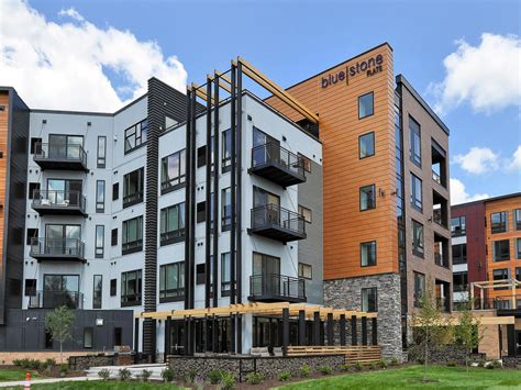 Duluth apartments minnesota. 900 apartments available for rent in Duluth, MN. Compare prices, choose amenities, view photos and find your ideal rental with Apartment Finder. 
